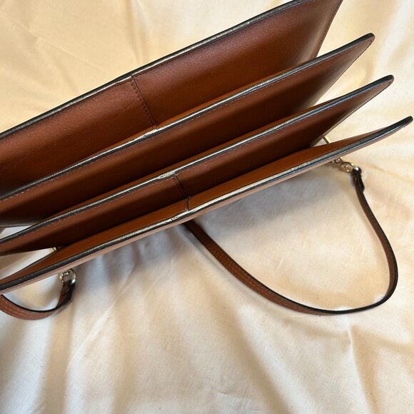 Chloe Brown Medium Faye Bag - Picture 16 of 16